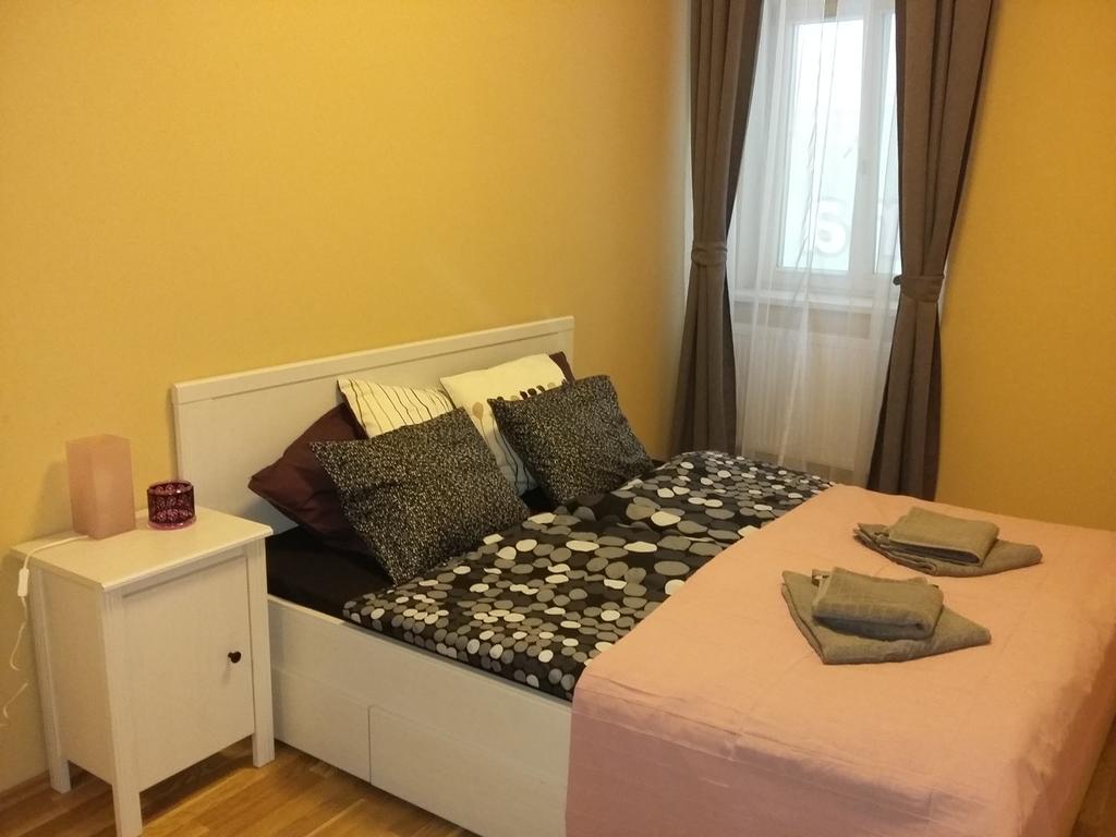 Apartment Vltavska B Praga Exterior foto